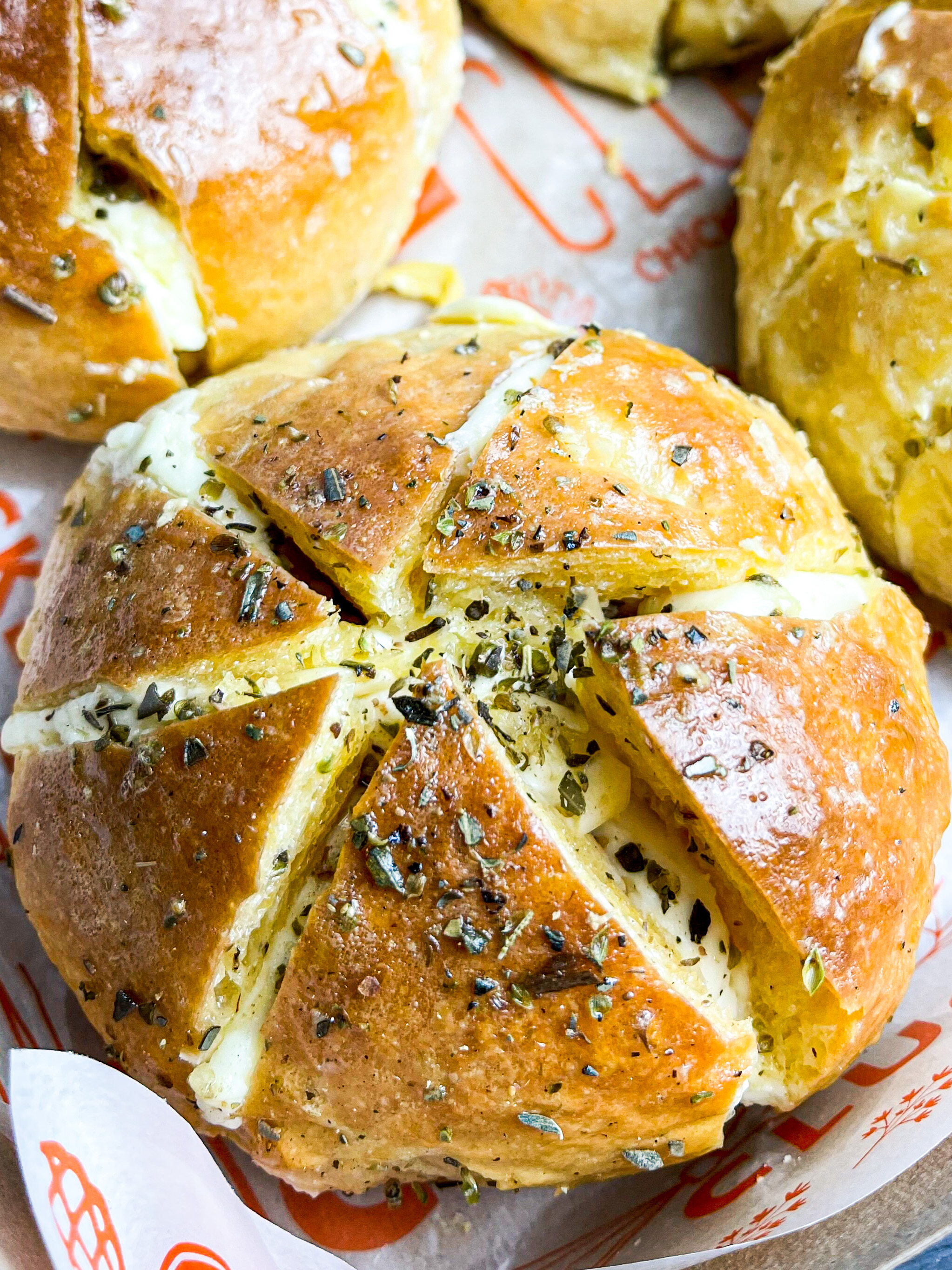 ขนมปังครีมชีส