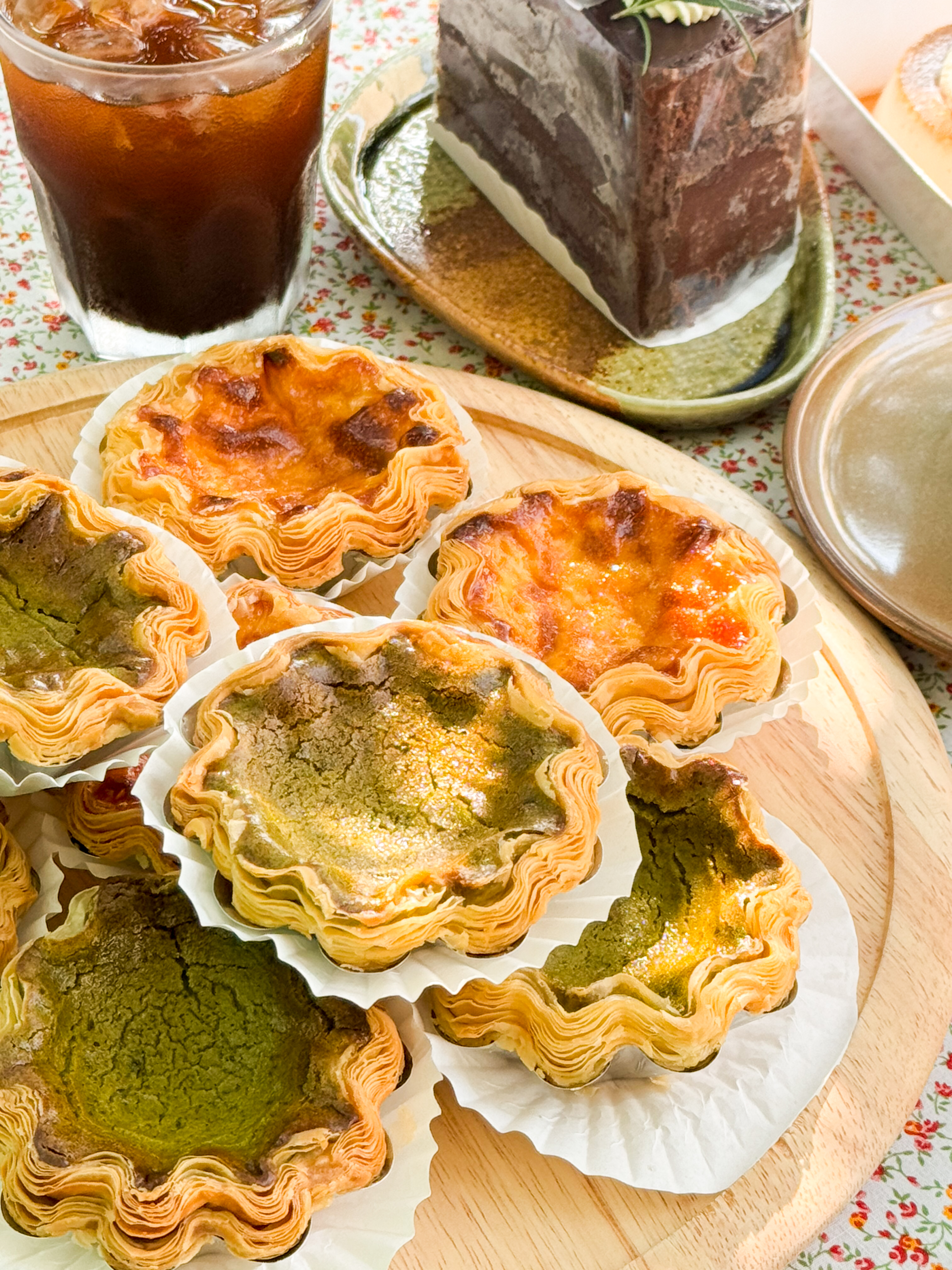 คาราเมลพุดดิ้งมัทฉะทาร์ต